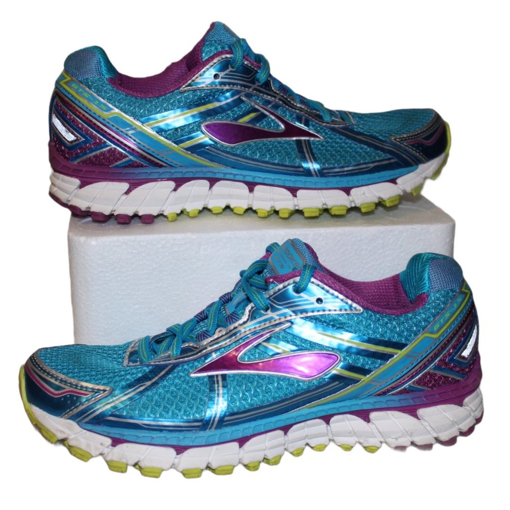 Brooks Women's Adrenaline GTS 15 Size 7